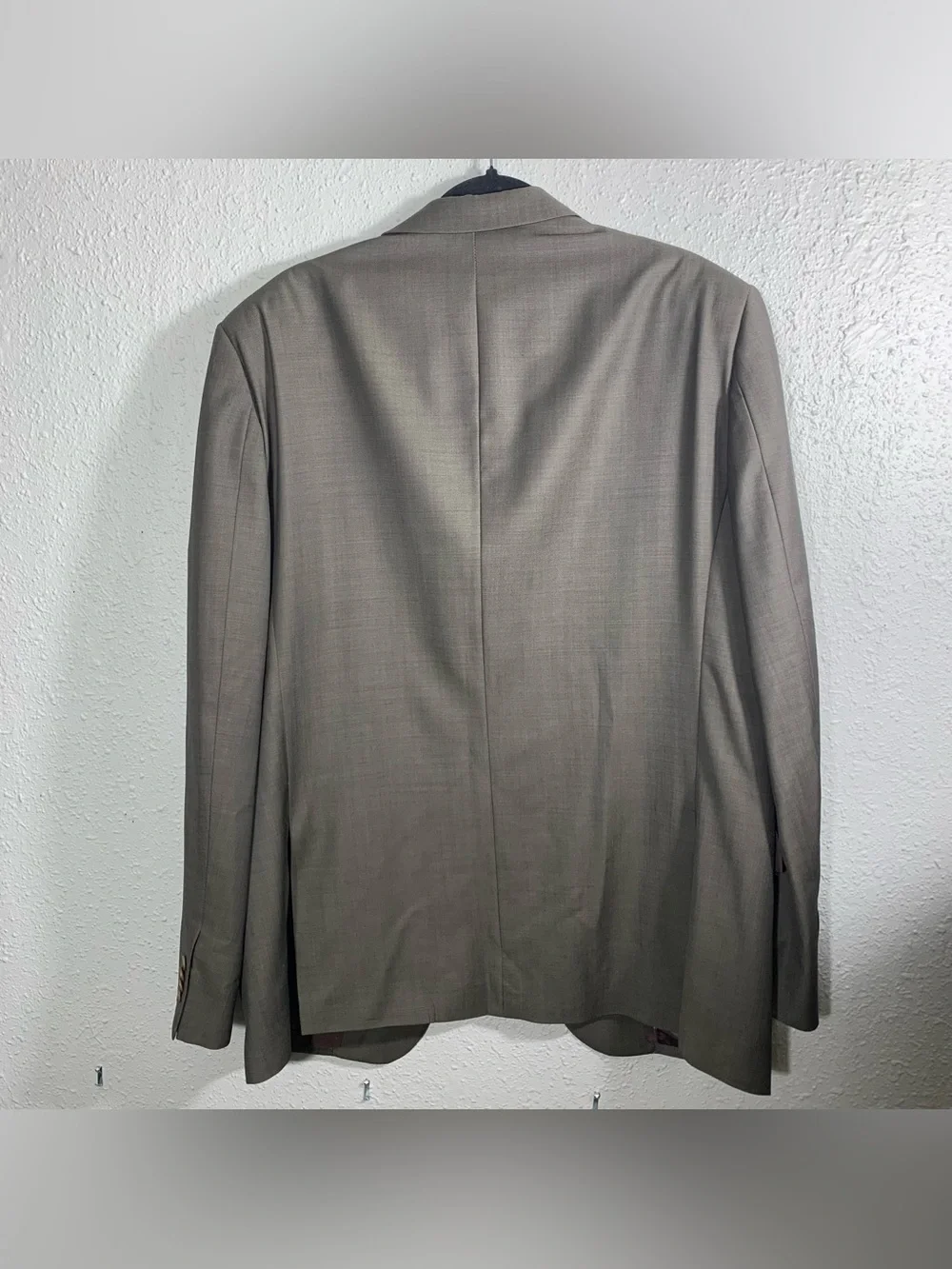 John Varvatos ⭐️ USA 100% Wool Two Botton Notch Collar Brown/Taupe Suit Coat